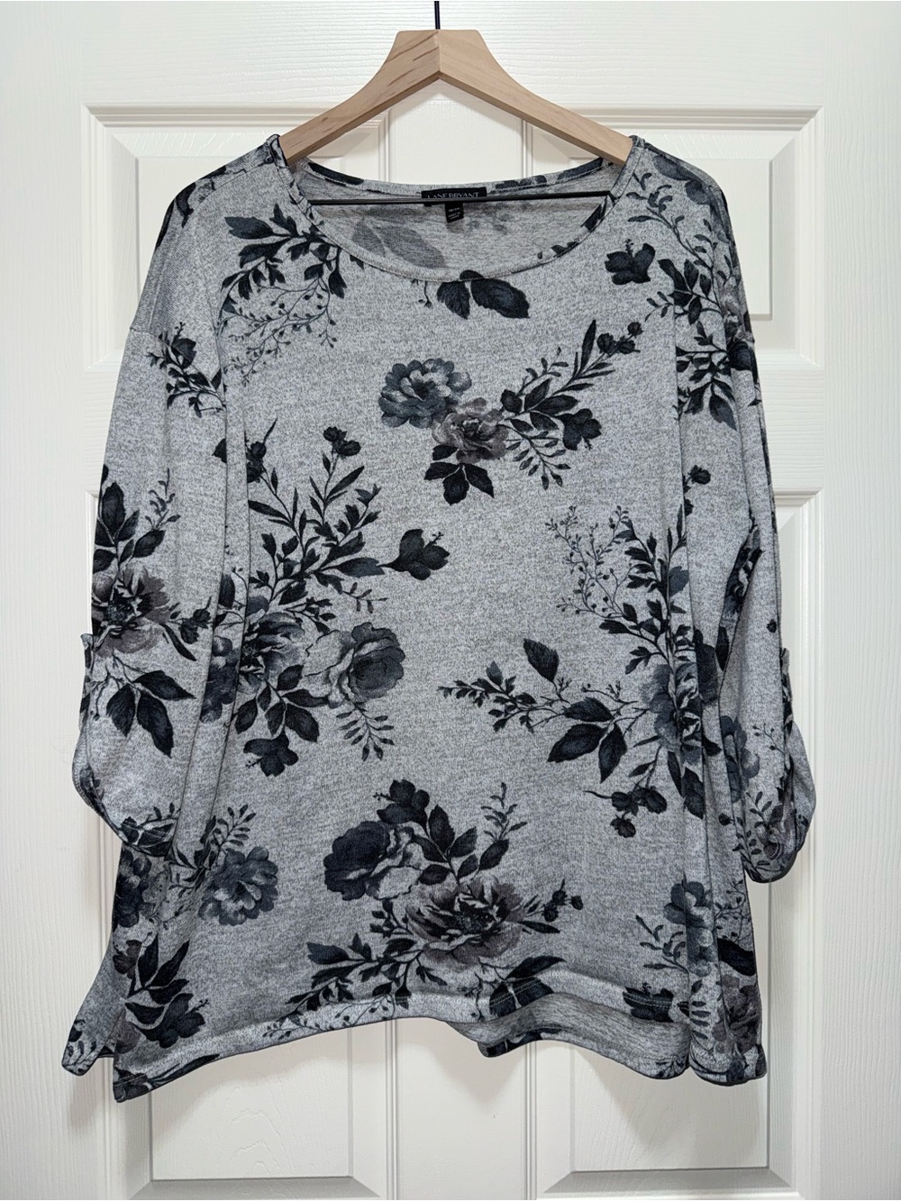 Lane Bryant 18/20 Gray Black Floral High Low Tunic Top 3/4 Sleeve